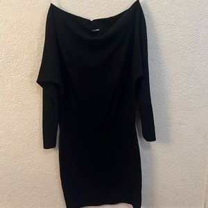 Fashion Nova Black Dress. One shoulder (Size:Large)